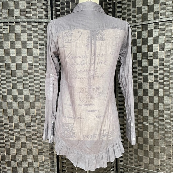 Flutterbye Gray Flowy Ruffle Button Down Blouse Sz M - Picture 2 of 5